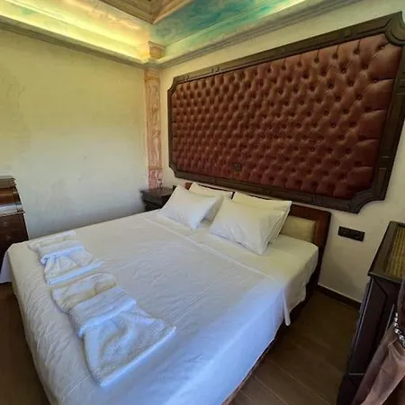 Ioanna Oxylithos, Kymi * Oxílithos